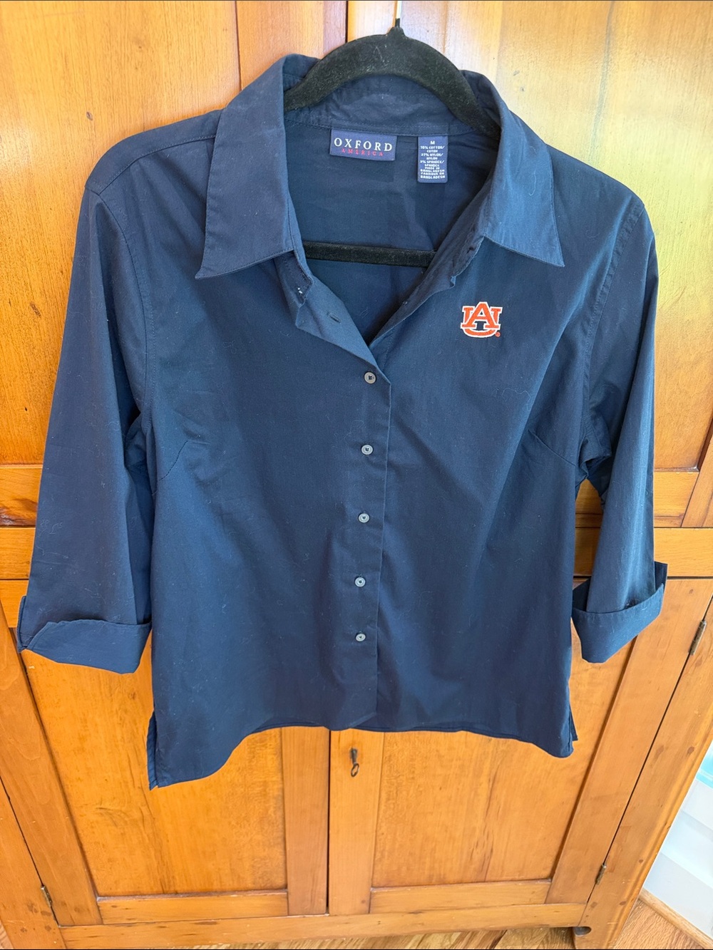University of Auburn Navy Button-Down Shirt with Embroidered Auburn Logo, M
